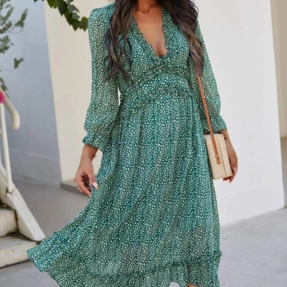 Animal print Ruffle Hem Dress Shabby Chic Cottagecore green - Picture 4 of 7